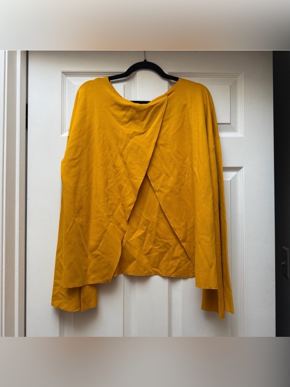 NWT Topshop Open Back Bell Sleeve Top, size 12 - Picture 3 of 4
